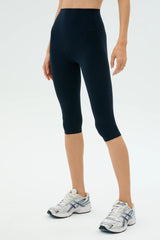 Airweight High Waist 16" Legging