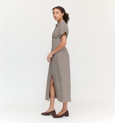 Couturebud The Carolina Shirt Dress - Chocolate Circular Lattice