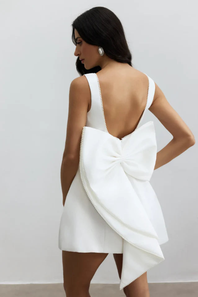 Cecila Bowknot Pearl Backless Mini Dress