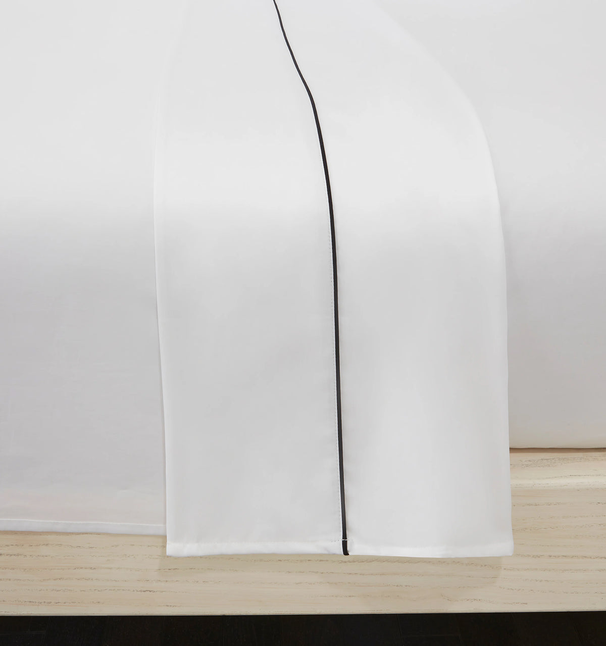 Couturebud The Top Sheet - Savile Classic Black