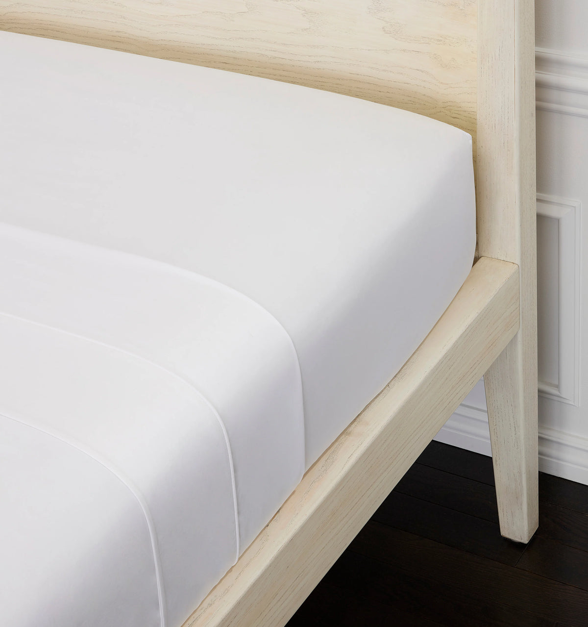 Couturebud The Fitted Sheet - Pure White