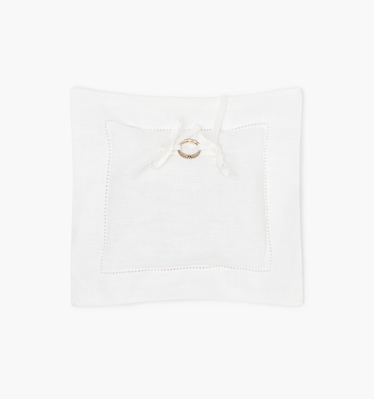 Couturebud The Ring Pillow - Pure White