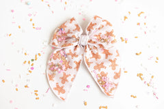 Mesh Shaker Bow - Gingerbread Giggles