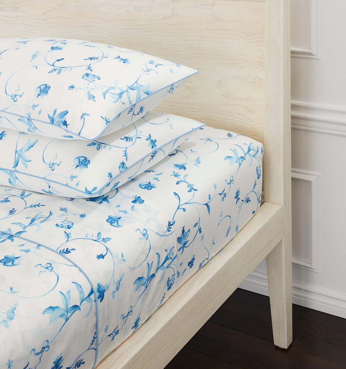 Couturebud The Sheet Set - Blue Botanical