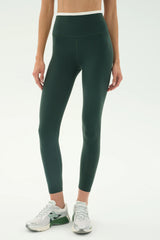 Dual High Waist Airweight 7/8 - Military/White