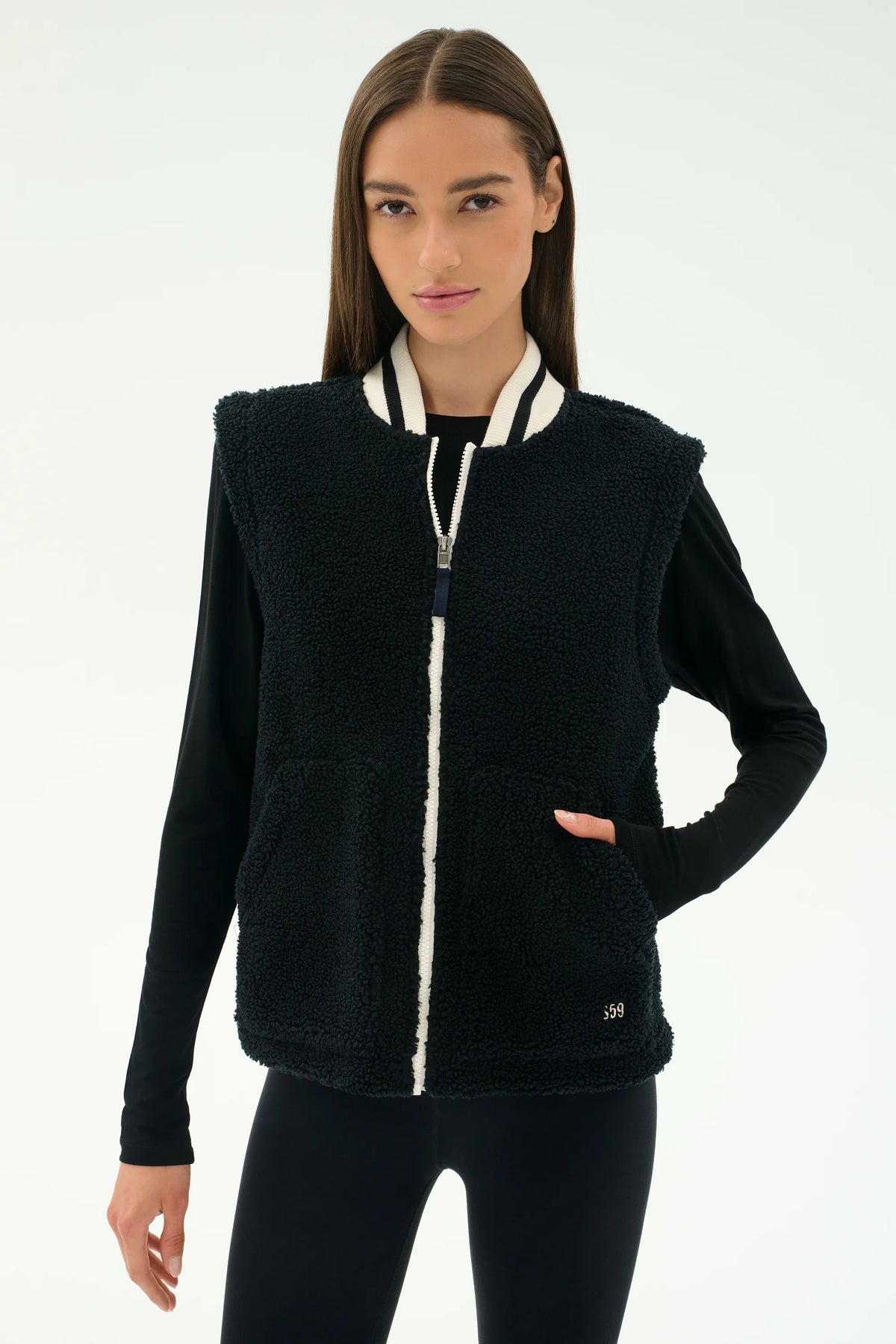 Aster Sherpa Vest - Black