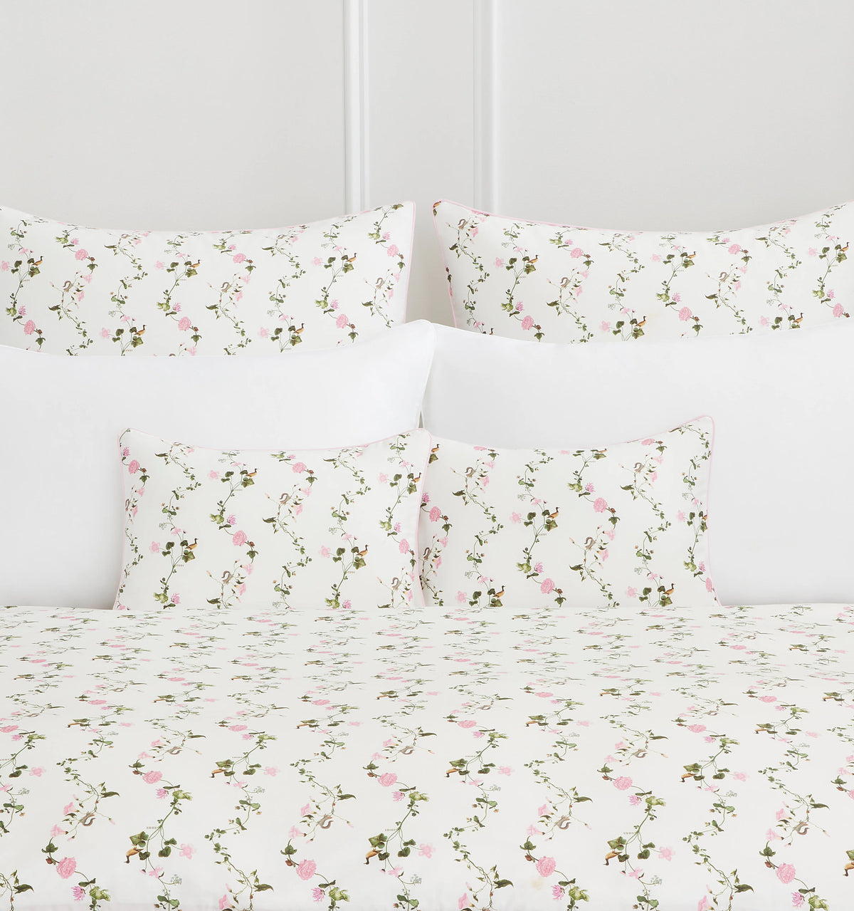 Couturebud The Mini Pillowcase - Pink Pond Floral