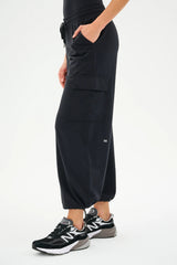 Nico Airweight Cargo Pant - Black