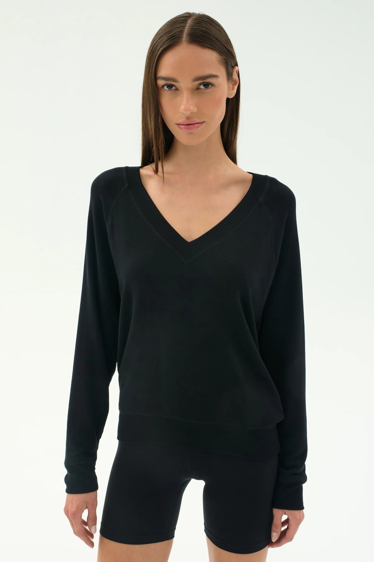 Bennie Fleece V Neck Sweatshirt - Black